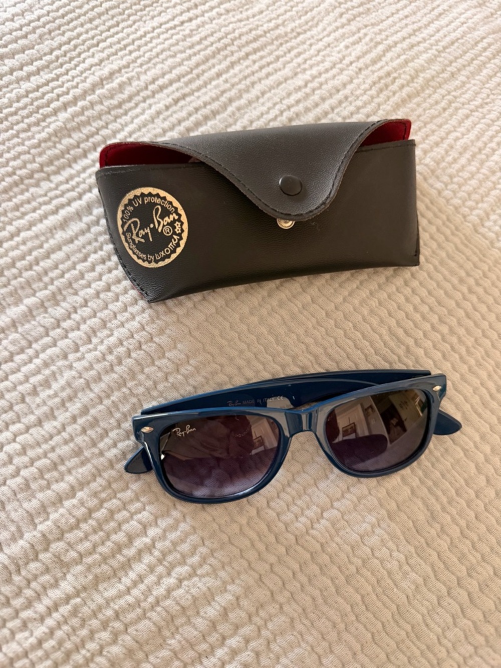 Ray-ban Blue WayfarerSunglasses